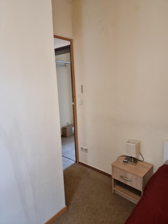 Onkel Tom Alpen & Sahara Apartment Paderborn Room photo